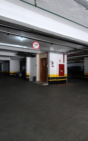 Apartamento à venda com 212m², 4 quartos e 2 vagasGaragem