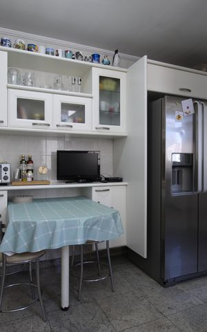 Apartamento à venda com 212m², 4 quartos e 2 vagasCozinha