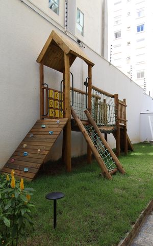 Apartamento à venda com 212m², 4 quartos e 2 vagasÁrea Comum - Playground