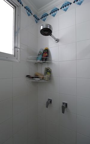 Apartamento à venda com 212m², 4 quartos e 2 vagasBanheiro da Suíte