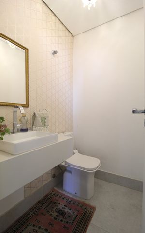 Apartamento à venda com 212m², 4 quartos e 2 vagasLavabo