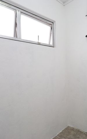 Casa para alugar com 55m², 1 quarto e sem vagaBanheiro