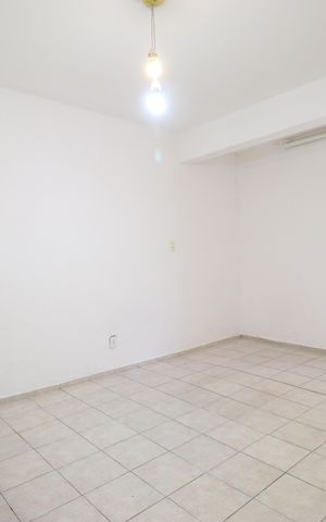 Casa para alugar com 55m², 1 quarto e sem vagaSala/Quarto