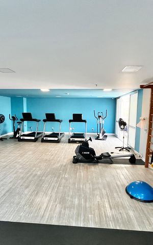 Apartamento à venda com 120m², 1 quarto e 1 vaga Apartamento à venda com 120m², 1 quarto e 1 vagaAcademia