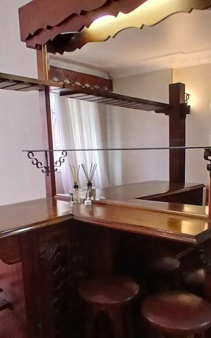 Apartamento à venda com 140m², 4 quartos e 1 vaga Apartamento à venda com 140m², 4 quartos e 1 vagaSala