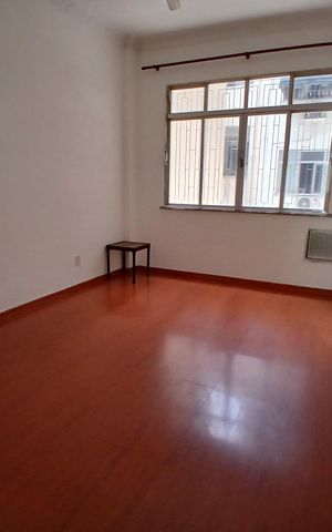 Apartamento à venda com 140m², 4 quartos e 1 vaga Apartamento à venda com 140m², 4 quartos e 1 vagaSuíte