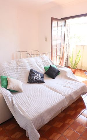 Casa à venda com 100m², 3 quartos e sem vagaSala