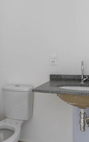 Studio à venda com 28m², 1 quarto e sem vaga Studio à venda com 28m², 1 quarto e sem vagaBanheiro