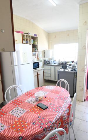 Casa à venda com 250m², 3 quartos e 2 vagasCozinha