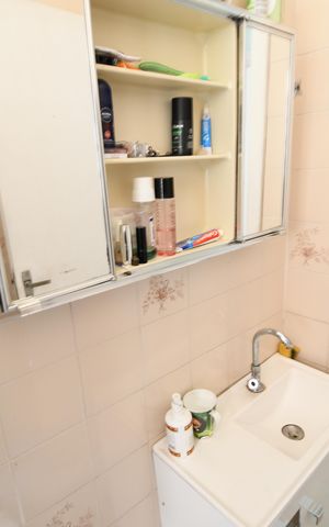 Casa à venda com 250m², 3 quartos e 2 vagasCasa 2 - Banheiro