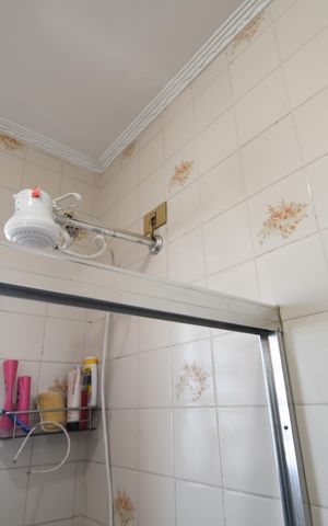 Casa à venda com 250m², 3 quartos e 2 vagasBanheiro 2
