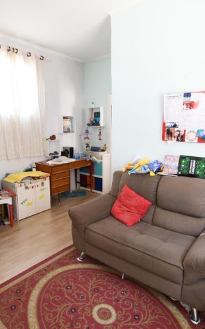 Casa à venda com 250m², 3 quartos e 2 vagasCasa 2 - Sala