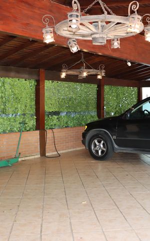 Casa de condomínio para alugar com 700m², 6 quartos e 4 vagasGaragem