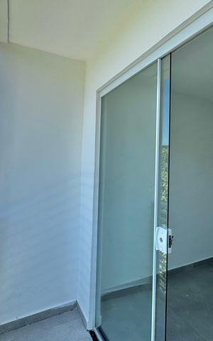 Casa de condomínio à venda com 88m², 3 quartos e 1 vaga Casa de condomínio à venda com 88m², 3 quartos e 1 vagaQuarto 1 - Varanda