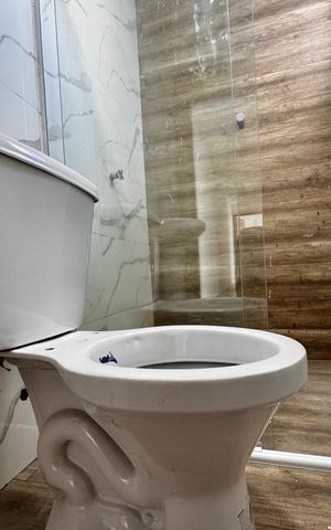 Casa de condomínio à venda com 88m², 3 quartos e 1 vaga Casa de condomínio à venda com 88m², 3 quartos e 1 vagaBanheiro Social