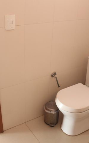 Casa à venda com 306m², 3 quartos e 5 vagasBanheiro da Suíte 3
