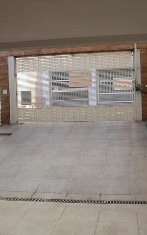 Casa à venda com 306m², 3 quartos e 5 vagasGaragem