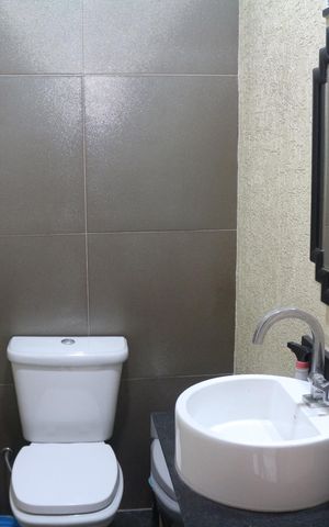 Casa à venda com 306m², 3 quartos e 5 vagasLavabo 2