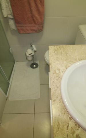 Apartamento à venda com 123m², 3 quartos e 3 vagasQuarto 2 - Banheiro