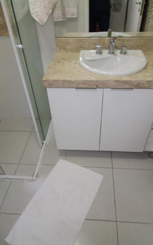 Apartamento à venda com 123m², 3 quartos e 3 vagasQuarto 1 - Banheiro