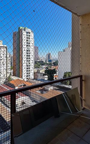 Apartamento à venda com 130m², 3 quartos e 1 vaga
