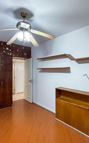 Apartamento à venda com 130m², 3 quartos e 1 vaga