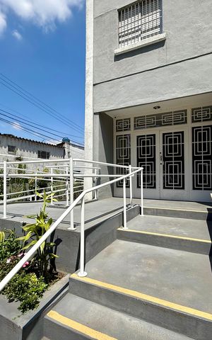 Apartamento para alugar com 43m², 1 quarto e 1 vaga Apartamento para alugar com 43m², 1 quarto e 1 vagaEntrada