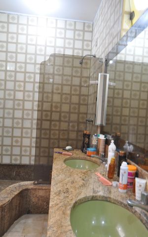 Casa para alugar com 999m², 3 quartos e 8 vagasBanheiro da Suíte 1