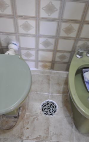 Casa para alugar com 999m², 3 quartos e 8 vagasBanheiro da Suíte 1