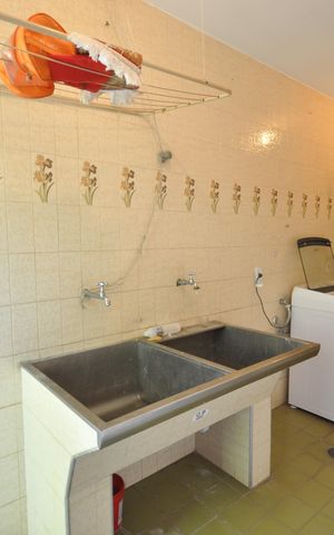 Casa para alugar com 999m², 3 quartos e 8 vagasÁrea de Serviço