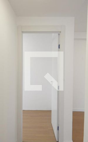 Apartamento à venda com 40m², 2 quartos e sem vaga Apartamento à venda com 40m², 2 quartos e sem vagaCorredor