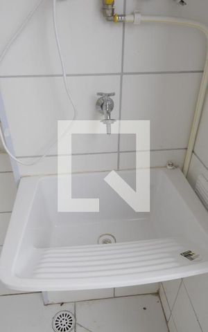 Apartamento à venda com 40m², 2 quartos e sem vaga Apartamento à venda com 40m², 2 quartos e sem vagaÁrea de serviço