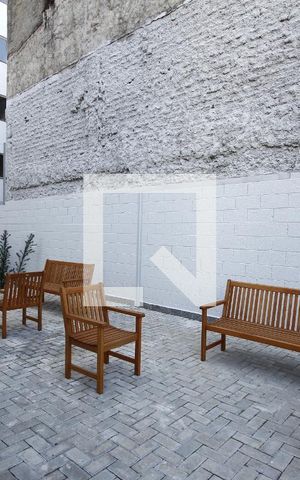 Apartamento à venda com 40m², 2 quartos e sem vaga Apartamento à venda com 40m², 2 quartos e sem vagaÁrea externa
