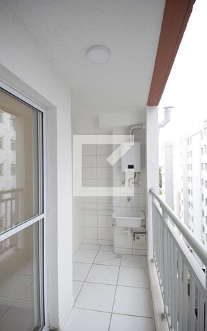 Apartamento à venda com 40m², 2 quartos e sem vaga Apartamento à venda com 40m², 2 quartos e sem vagaVaranda