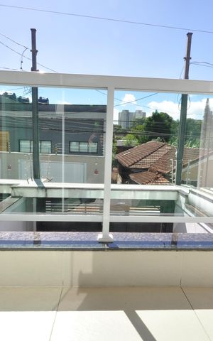 Casa para alugar com 109m², 3 quartos e 2 vagasSacada da Sala