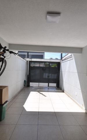 Casa para alugar com 109m², 3 quartos e 2 vagasGaragem