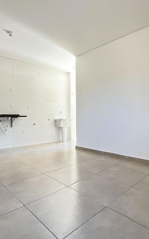 Apartamento à venda com 44m², 2 quartos e 1 vaga Apartamento à venda com 44m², 2 quartos e 1 vagaSala/Cozinha