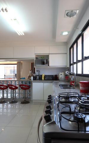 Apartamento à venda com 117m², 3 quartos e 2 vagasCozinha