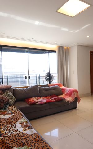 Apartamento à venda com 117m², 3 quartos e 2 vagasSala