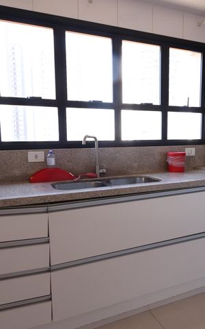 Apartamento à venda com 117m², 3 quartos e 2 vagasCozinha