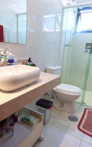 Apartamento à venda com 117m², 3 quartos e 2 vagasBanheiro da Suíte
