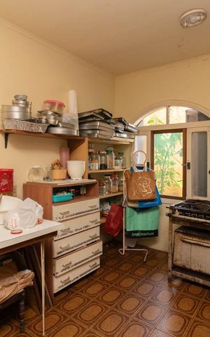 Casa à venda com 300m², 3 quartos e 4 vagasDepósito