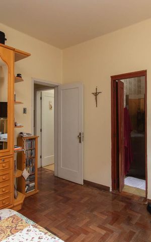 Casa à venda com 300m², 3 quartos e 4 vagasQuarto 3 - Suíte