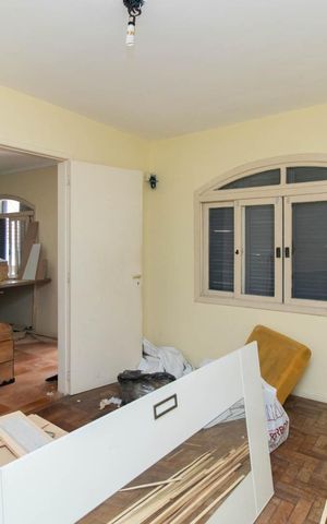 Casa à venda com 300m², 3 quartos e 4 vagasQuarto 2 -  Casa 2