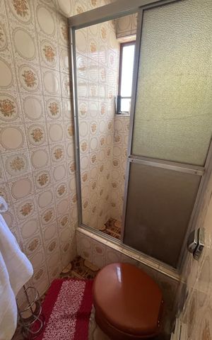 Casa para alugar com 225m², 3 quartos e 4 vagasBanheiro Social 