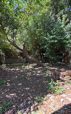Casa à venda com 90m², 2 quartos e 1 vaga Casa à venda com 90m², 2 quartos e 1 vagaÁrea comum