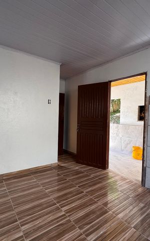 Casa à venda com 90m², 2 quartos e 1 vaga Casa à venda com 90m², 2 quartos e 1 vagaSala/Cozinha