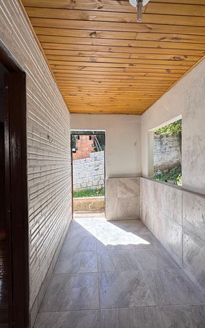 Casa à venda com 90m², 2 quartos e 1 vaga Casa à venda com 90m², 2 quartos e 1 vagaÁrea comum