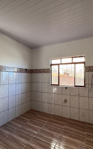 Casa à venda com 90m², 2 quartos e 1 vaga Casa à venda com 90m², 2 quartos e 1 vagaSala/Cozinha