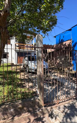 Casa à venda com 90m², 2 quartos e 1 vaga Casa à venda com 90m², 2 quartos e 1 vagaplaca fachada PEHT-128